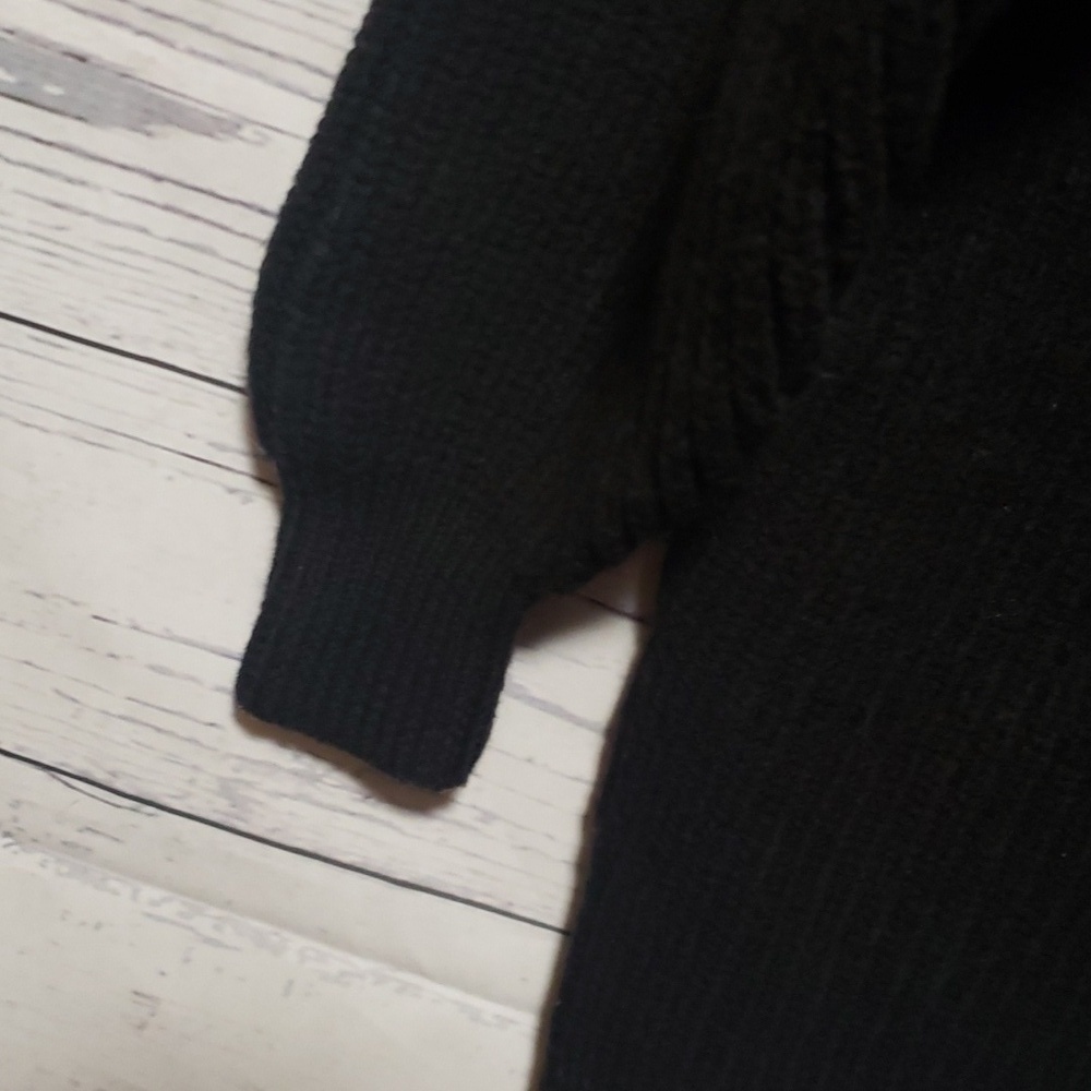 Aritzia Wilfred 100% merino wool sweater - Picture 9 of 9